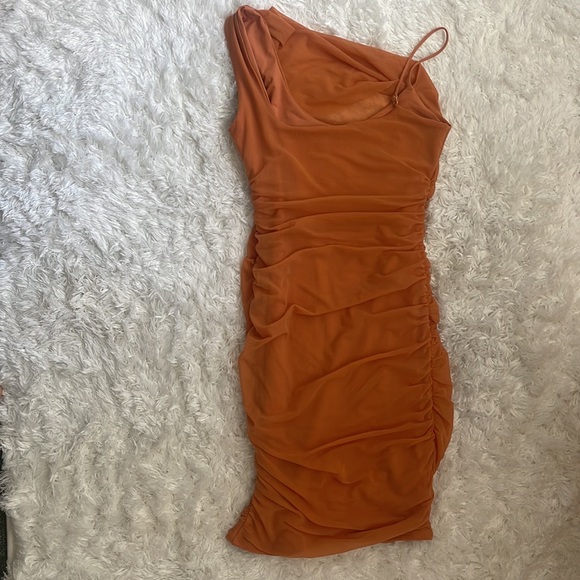 Oh polly asymmetrical bodycon ruched dress orange - Picture 6 of 7